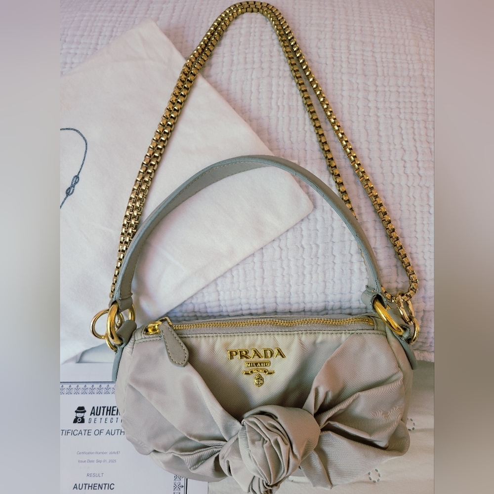 Authentic Prada Tessuto Fiocco Bow Bag - Beige Nylon Crossbody/Shoulder Bag - Picture 7 of 12